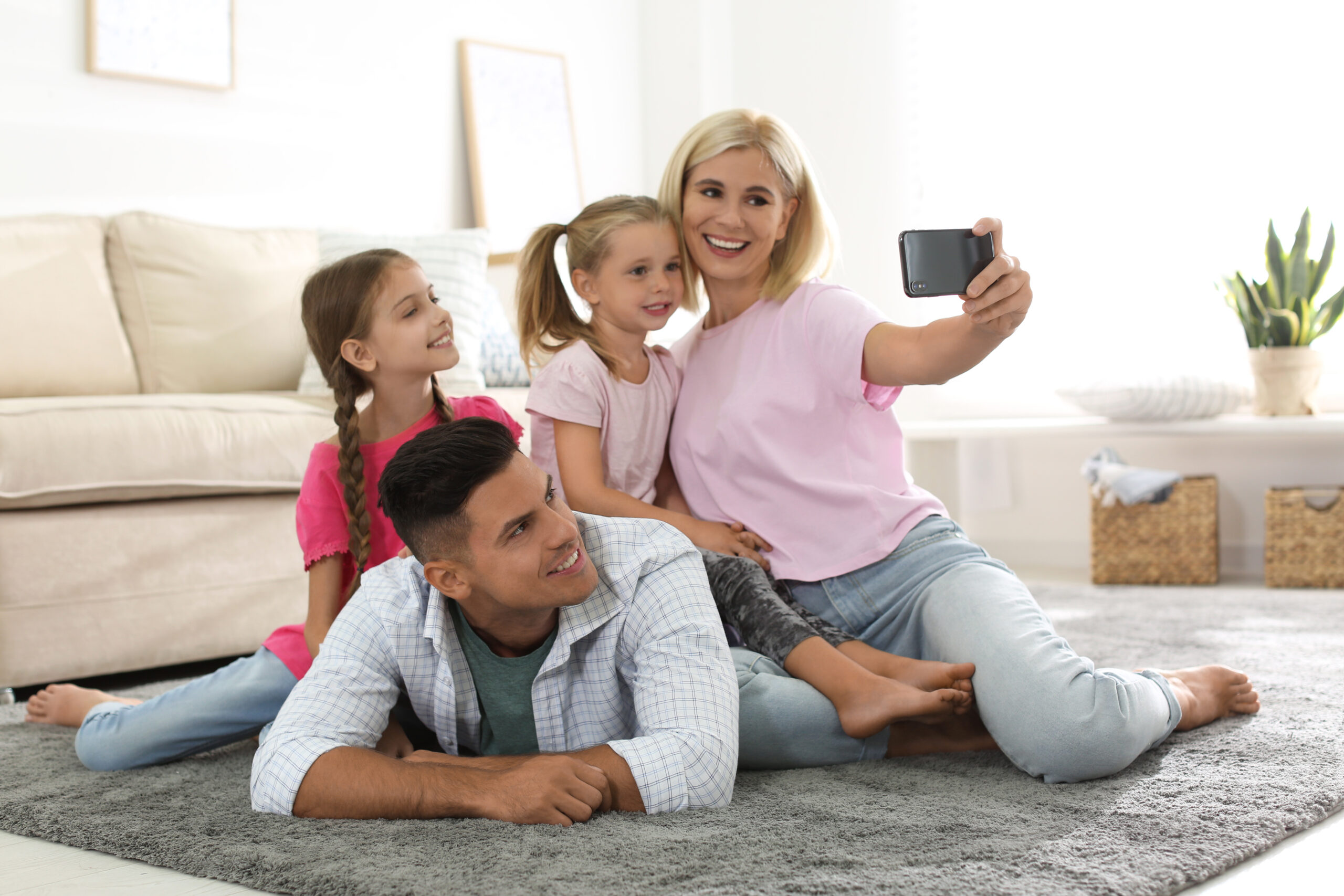 performative mom culture